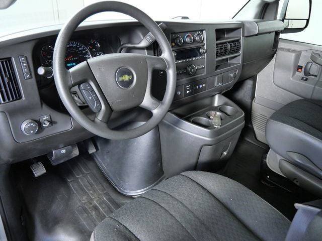 2025 Chevrolet Express 2500 Work Van Cargo