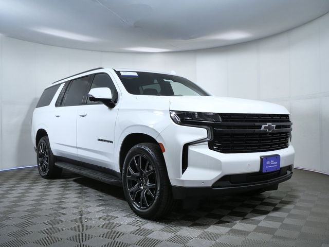 2023 Chevrolet Suburban RST
