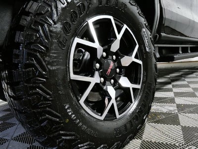 2025 GMC Canyon AT4