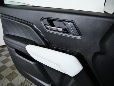 2025 GMC Canyon AT4