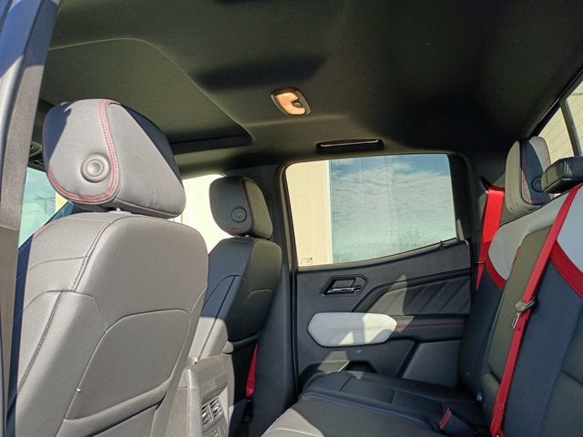 2025 GMC Canyon AT4