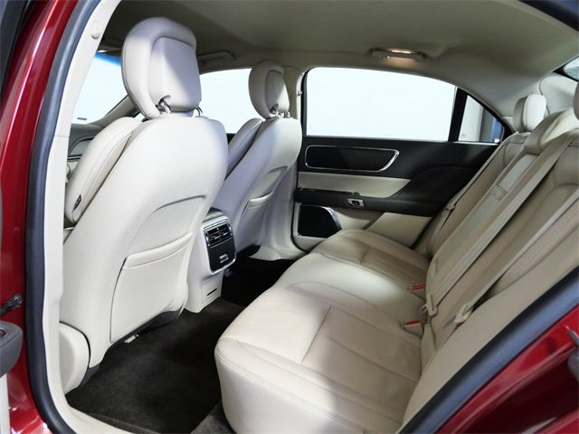 2017 Lincoln Continental Select