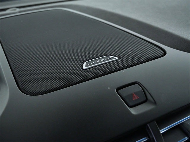 2017 Lincoln Continental Select