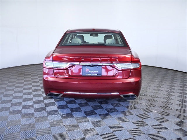 2017 Lincoln Continental Select