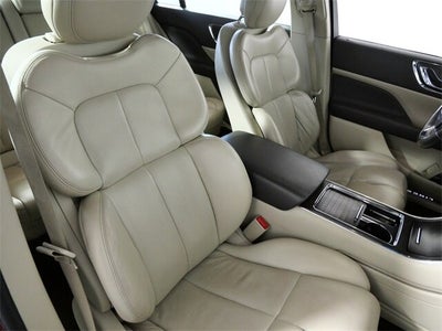 2017 Lincoln Continental Select