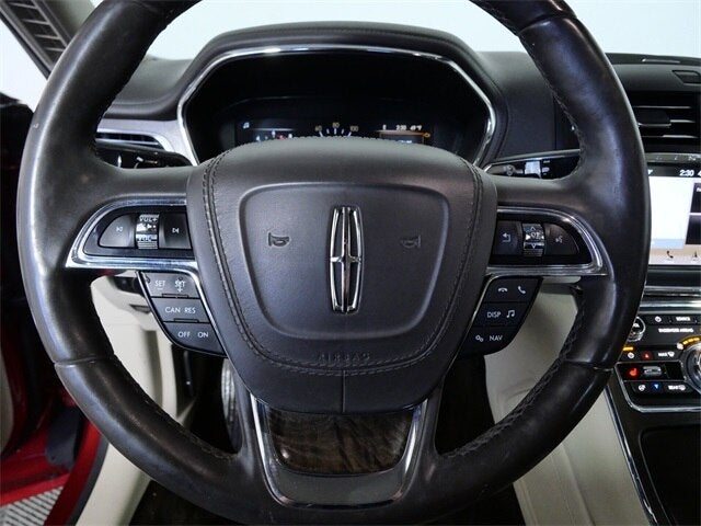 2017 Lincoln Continental Select