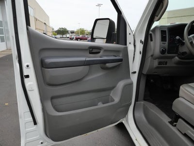 2013 Nissan NV3500 HD Cargo S