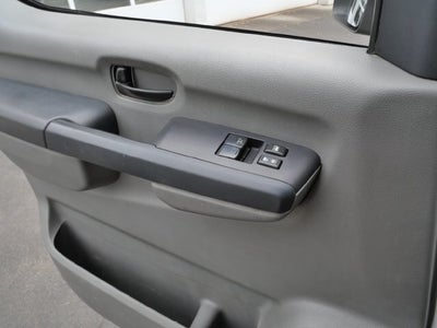 2013 Nissan NV3500 HD Cargo S