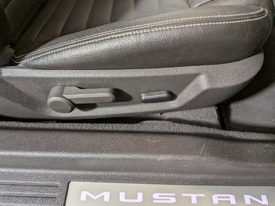 2010 Ford Mustang V6