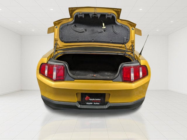 2010 Ford Mustang V6