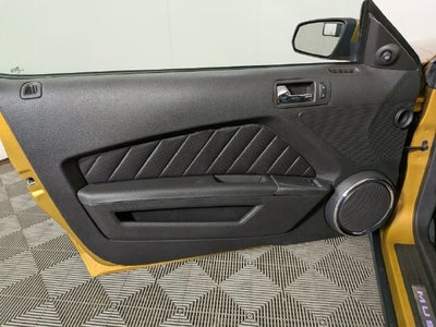 2010 Ford Mustang V6