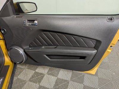 2010 Ford Mustang V6