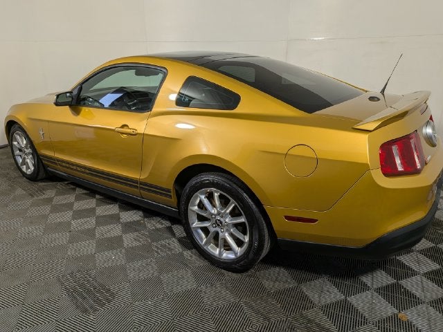 2010 Ford Mustang V6