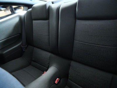 2005 Ford Mustang Base