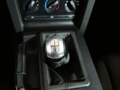 2005 Ford Mustang Base