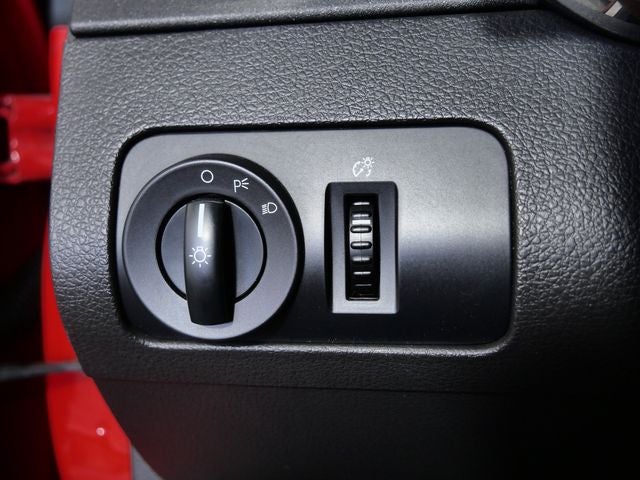2005 Ford Mustang Base