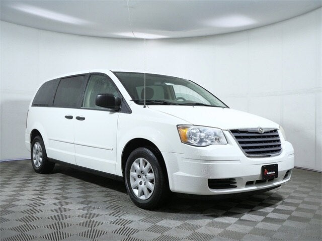 2008 Chrysler Town & Country LX