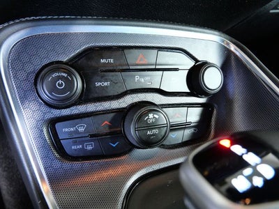 2017 Dodge Challenger SXT