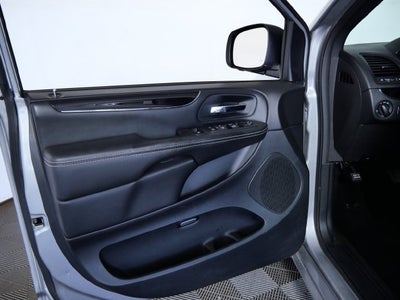 2017 Dodge Grand Caravan SE Plus