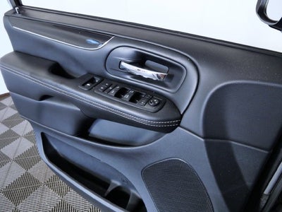 2017 Dodge Grand Caravan SE Plus