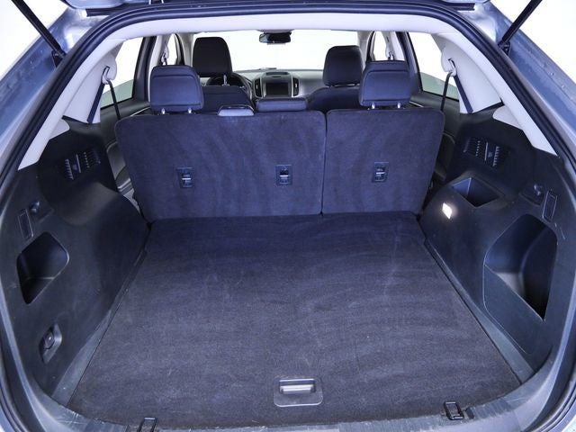 2020 Ford Edge SE