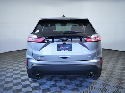 2020 Ford Edge SE