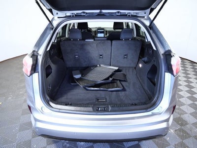 2023 Ford Edge SE