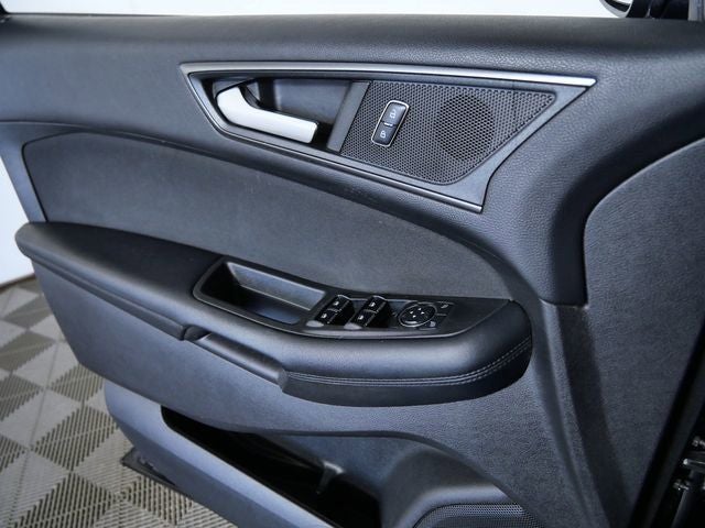 2017 Ford Edge SE