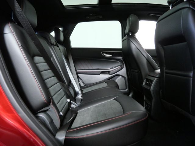 2022 Ford Edge ST Line