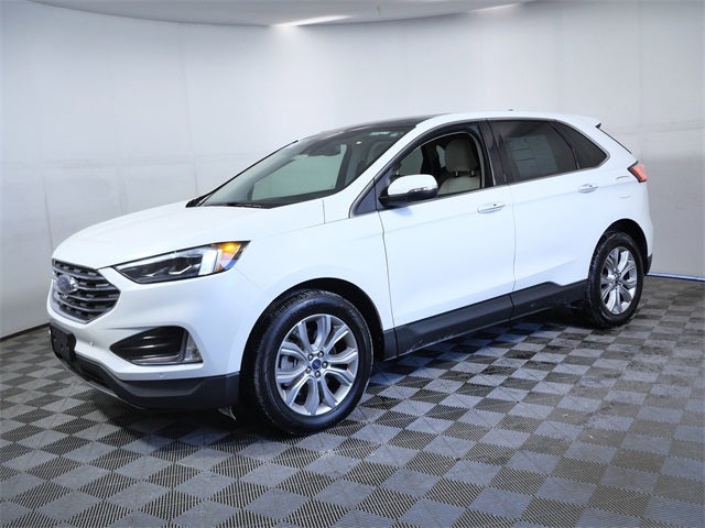 2022 Ford Edge Titanium