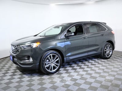 2023 Ford Edge Titanium