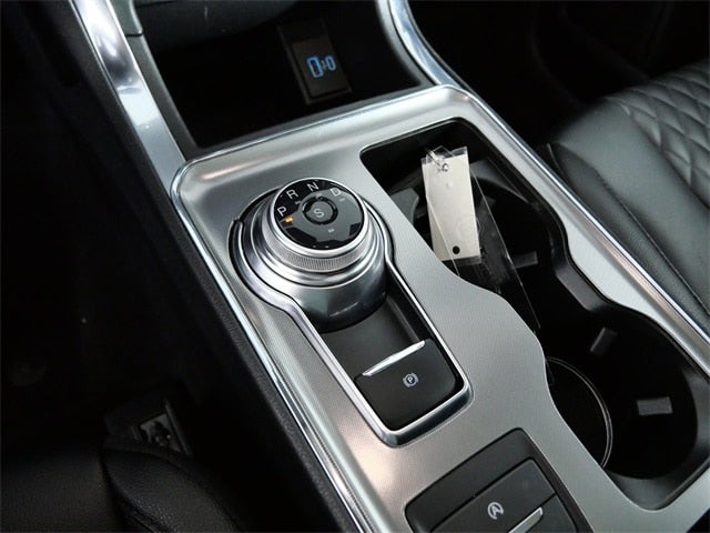 2023 Ford Edge Titanium