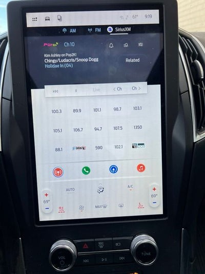 2024 Ford Edge Titanium