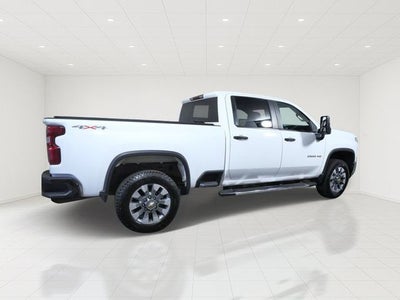 2022 Chevrolet Silverado 2500HD Custom