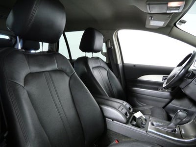 2013 Lincoln MKX Base