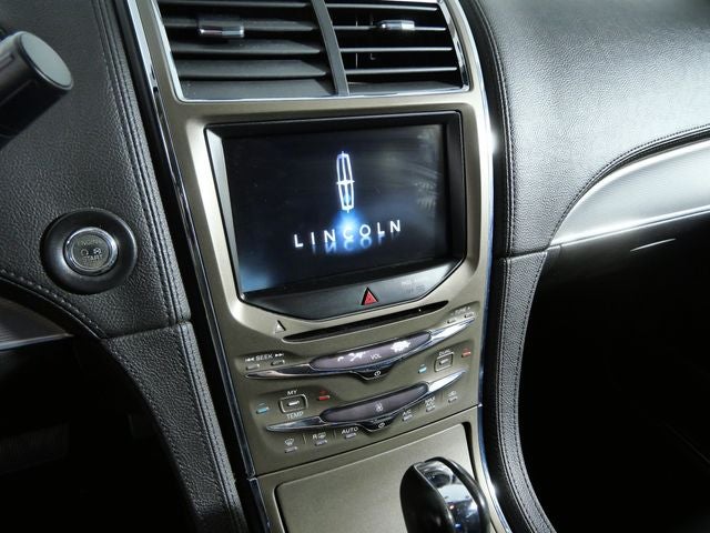 2013 Lincoln MKX Base
