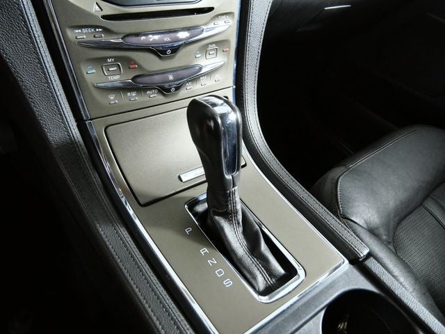 2013 Lincoln MKX Base