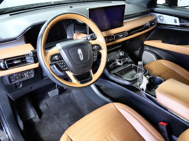 2022 Lincoln Nautilus Black Label