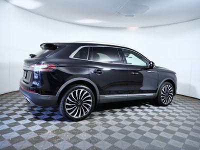 2022 Lincoln Nautilus Black Label