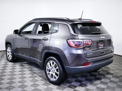 2022 Jeep Compass Latitude Lux