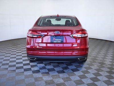 2020 Ford Fusion SE