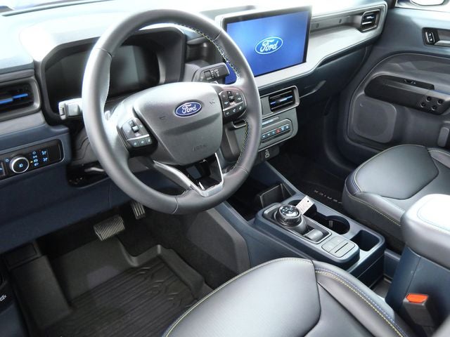 2025 Ford Maverick Lobo Standard