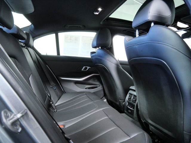 2025 BMW 3 Series 330i xDrive