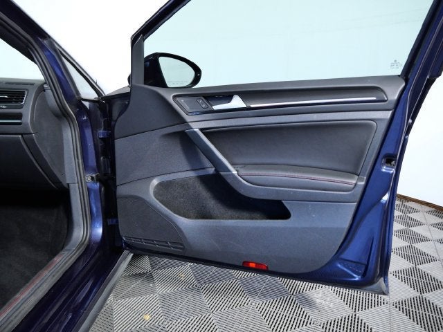2015 Volkswagen Golf GTI 2.0T SE