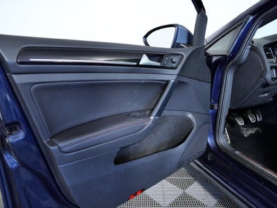 2015 Volkswagen Golf GTI 2.0T SE