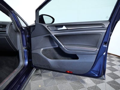2015 Volkswagen Golf GTI 2.0T SE