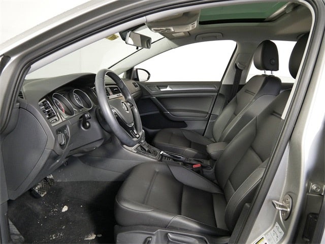 2018 Volkswagen Golf TSI SE 4-Door