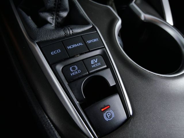 2021 Toyota Camry Hybrid LE