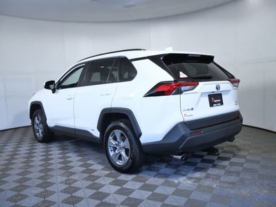 2022 Toyota RAV4 Hybrid XLE