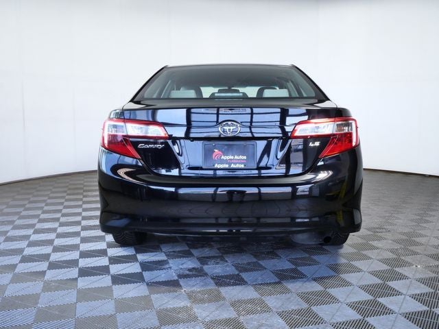 2014 Toyota Camry LE 2014.5